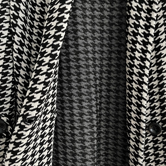 Houndstooth Black and White Women's stretch cardigan - Picture 3 of 6